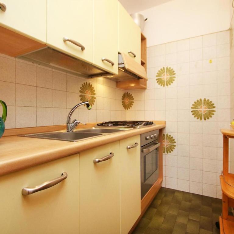 WI-RO Mavignola - Trekking & Ski - Appartamento con 2 Camere da Letto - 2