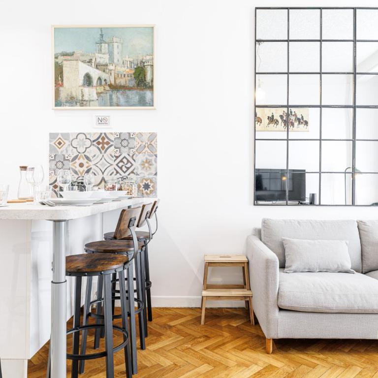 Centre Nice - 10 min plage - 5 min des transports en commun - Appartement 1 Chambre - 14
