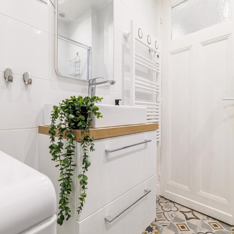 Centre Nice - 10 min plage - 5 min des transports en commun - Appartement 1 Chambre - 19
