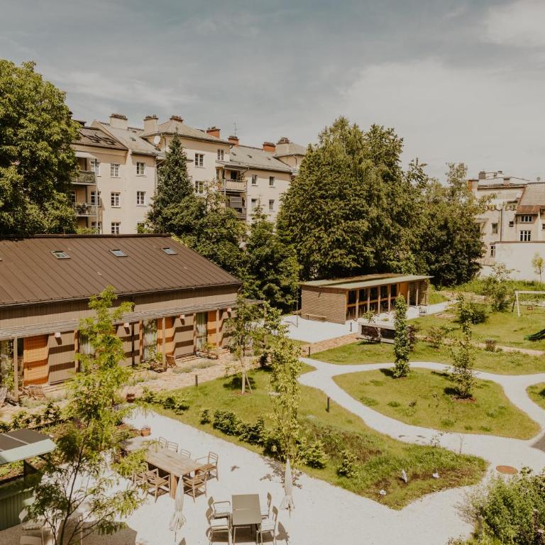 Design Hotel zum Hirschen Salzburg - Comfort Doppelzimmer mit Balkon - 6