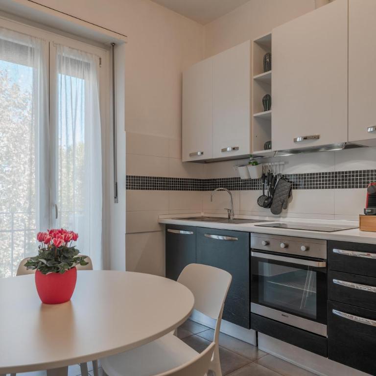 Modern Bright 2BR Penthouse Close to City Center - Appartamento con 2 Camere da Letto - 30