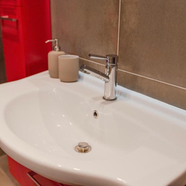 Modern Bright 2BR Penthouse Close to City Center - Appartamento con 2 Camere da Letto - 46