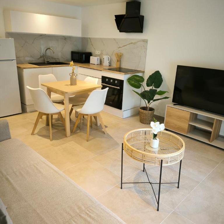Appartement le STADE - One-Bedroom Apartment - 5