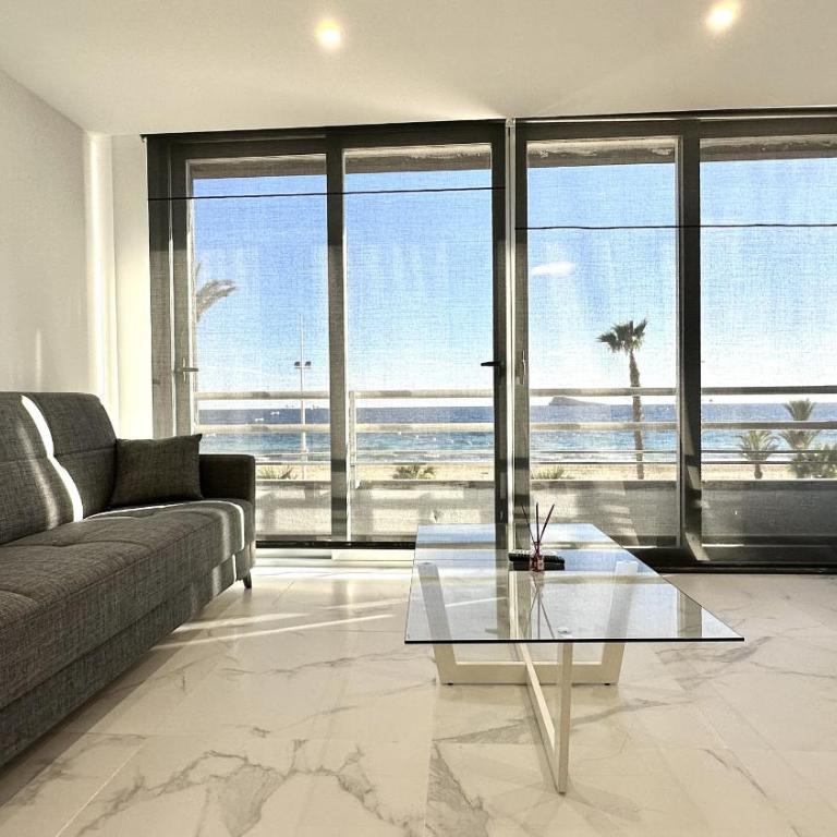 BL Playa Levante Estudio 13 - Apartamento Estudio con vistas al mar - 2