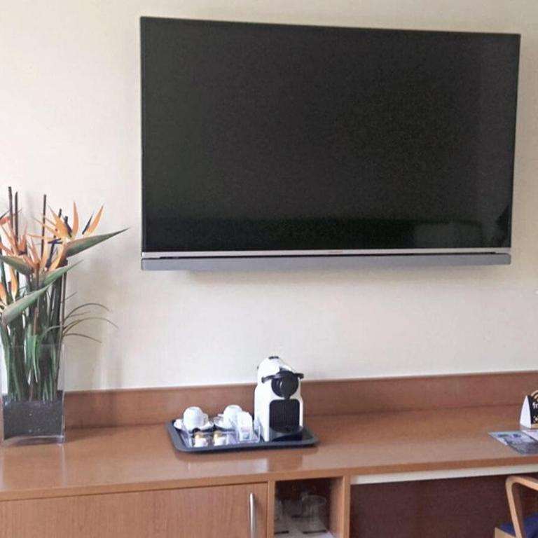 Hotel RH Sorolla Centro - Deluxe Double Room with Terrace (2 Adults) - 4