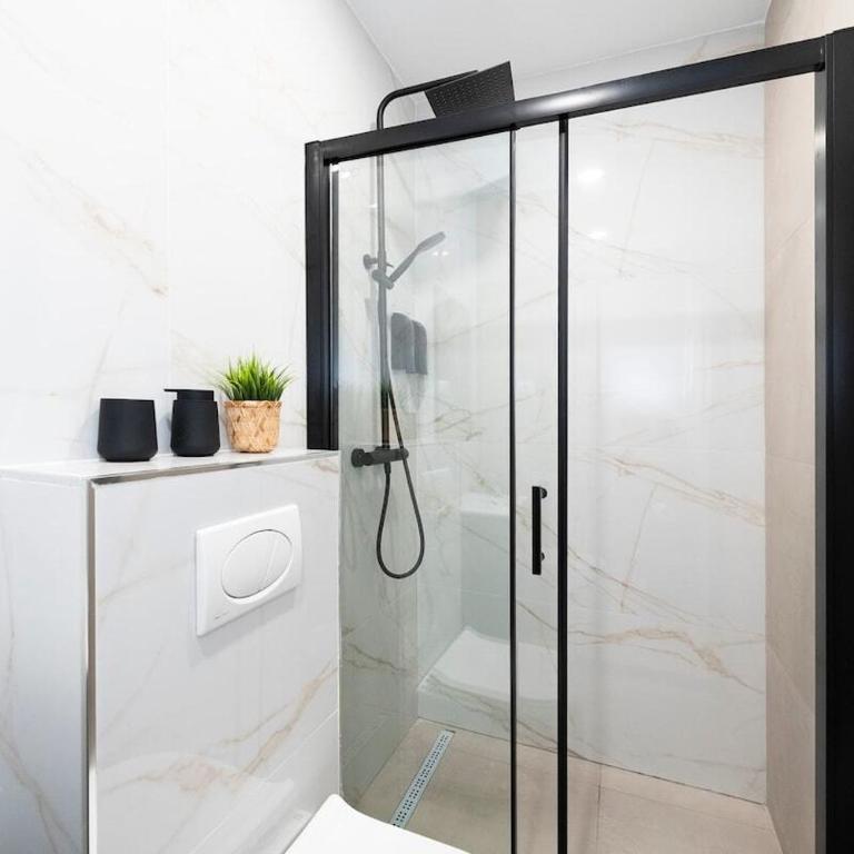 Málaga EXCLUSIVE Apartment Jacuzzi - by N&N LUXE PROPERTIES - Deluxe Apartment - 15
