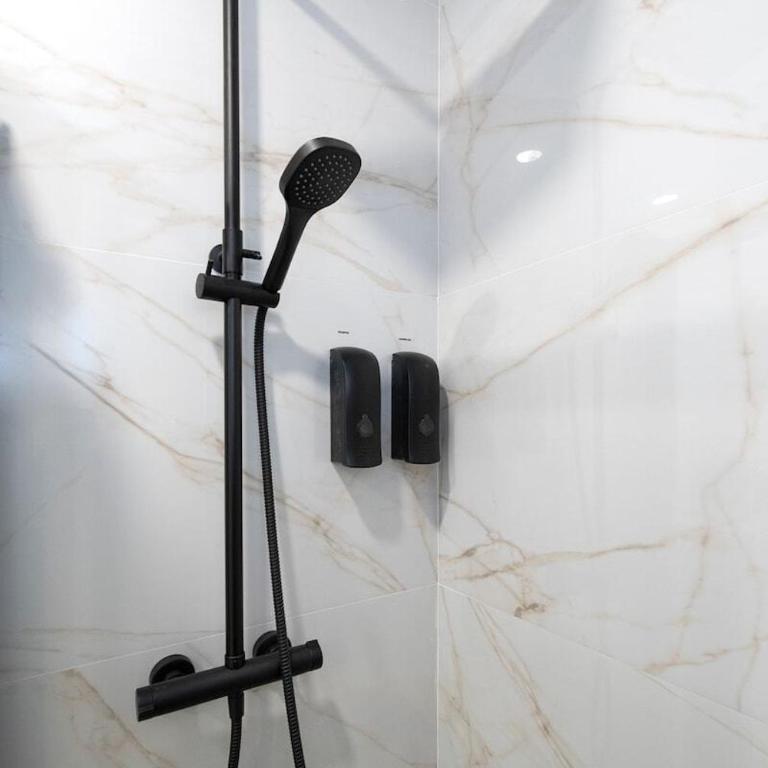 Málaga EXCLUSIVE Apartment Jacuzzi - by N&N LUXE PROPERTIES - Deluxe Apartment - 14