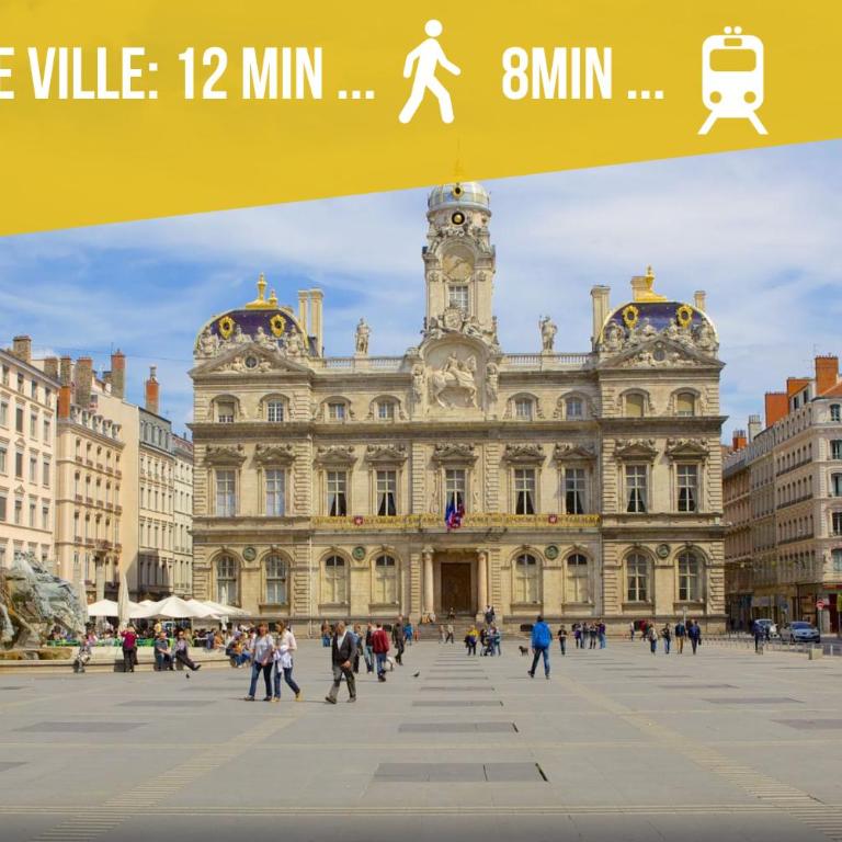 Charmant T3 - Place Colbert - Lyon Centre - Appartement 2 Chambres - 45