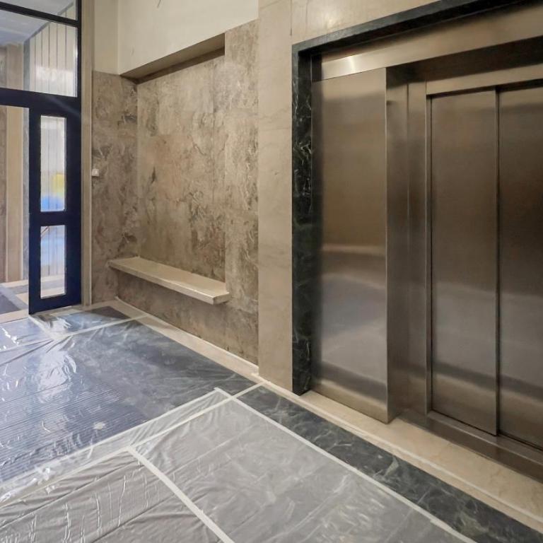 Rolli & Caruggi - One-Bedroom Apartment - 5