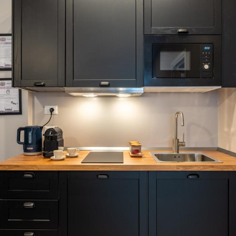 Rolli & Caruggi - One-Bedroom Apartment - 7