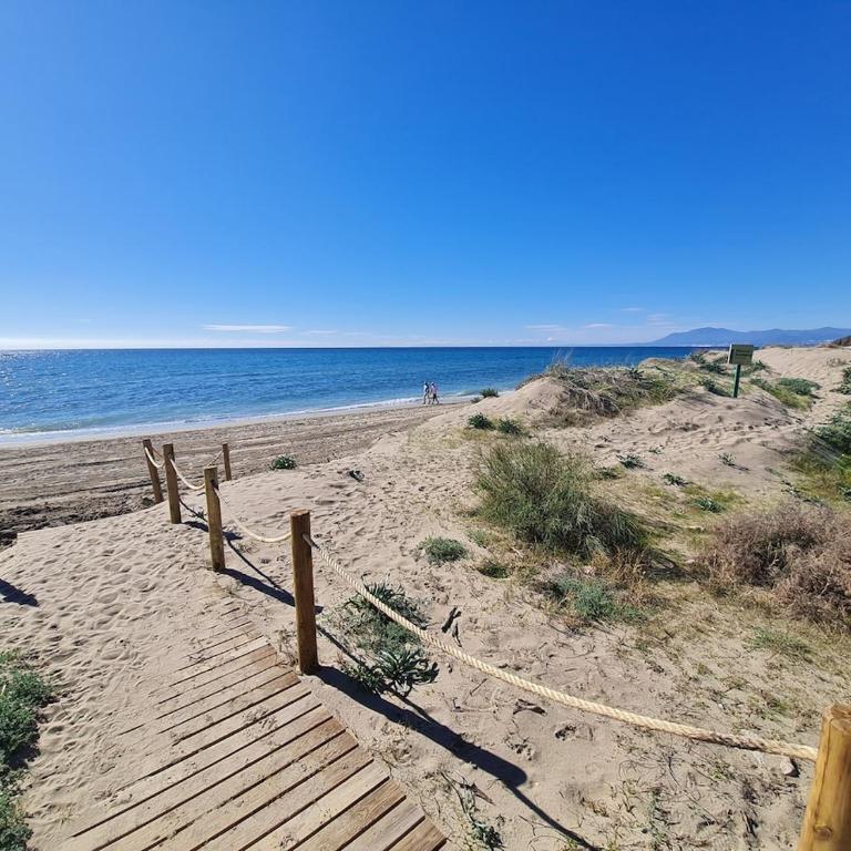 Luxury Beach Marbella Boutique Penthouse 2 bedrooms Pools Open 365 days - Apartamento de 2 dormitorios - 30
