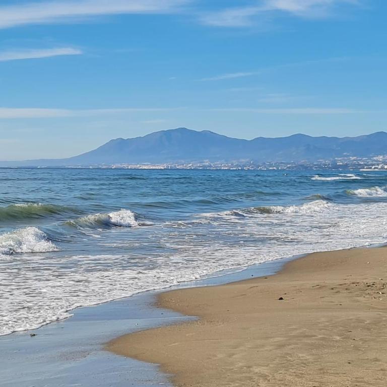 Luxury Beach Marbella Boutique Penthouse 2 bedrooms Pools Open 365 days - Apartamento de 2 dormitorios - 31