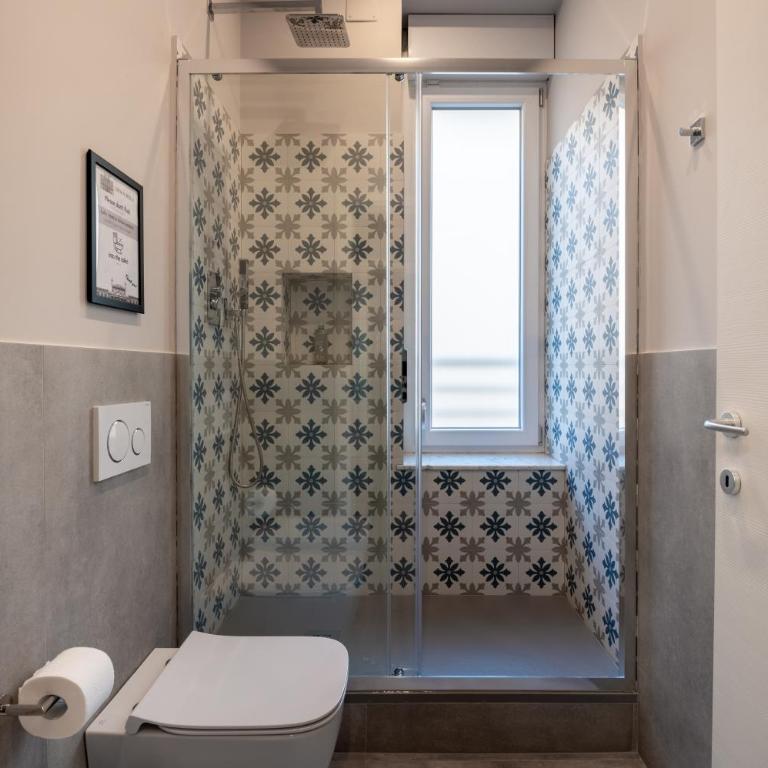 Rolli & Caruggi - One-Bedroom Apartment - 41