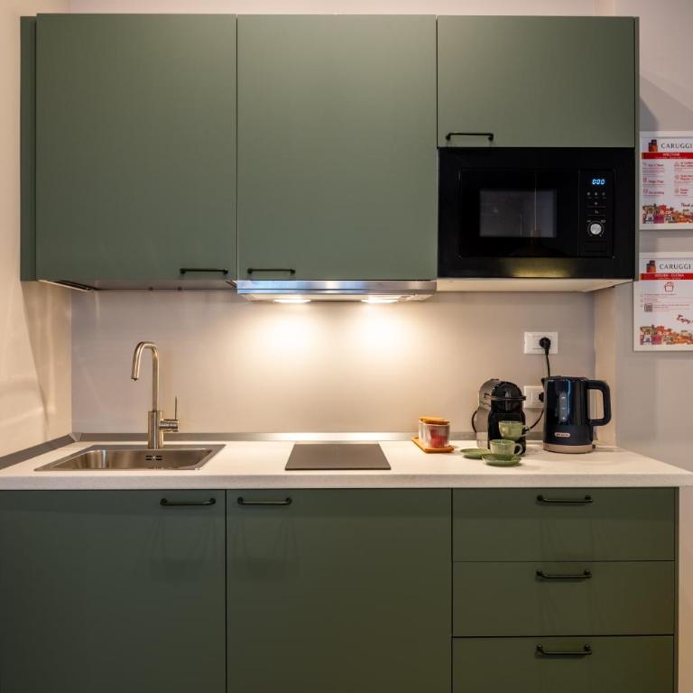 Rolli & Caruggi - One-Bedroom Apartment - 28