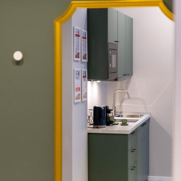 Rolli & Caruggi - One-Bedroom Apartment - 13