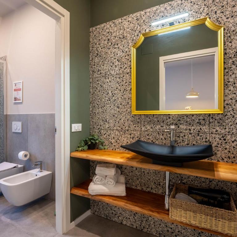 Rolli & Caruggi - One-Bedroom Apartment - 15
