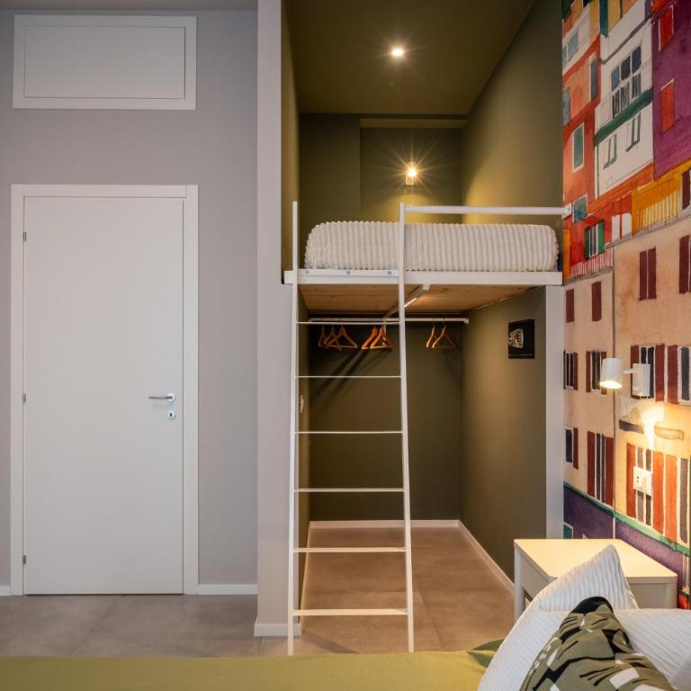 Rolli & Caruggi - One-Bedroom Apartment - 27