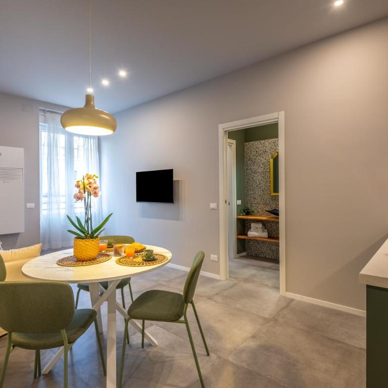 Rolli & Caruggi - One-Bedroom Apartment - 30
