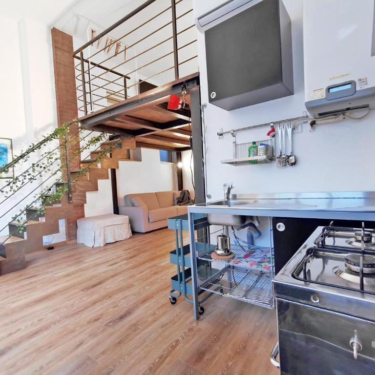 LikeHome Milano - Via Scaldasole loft - Loft - 7