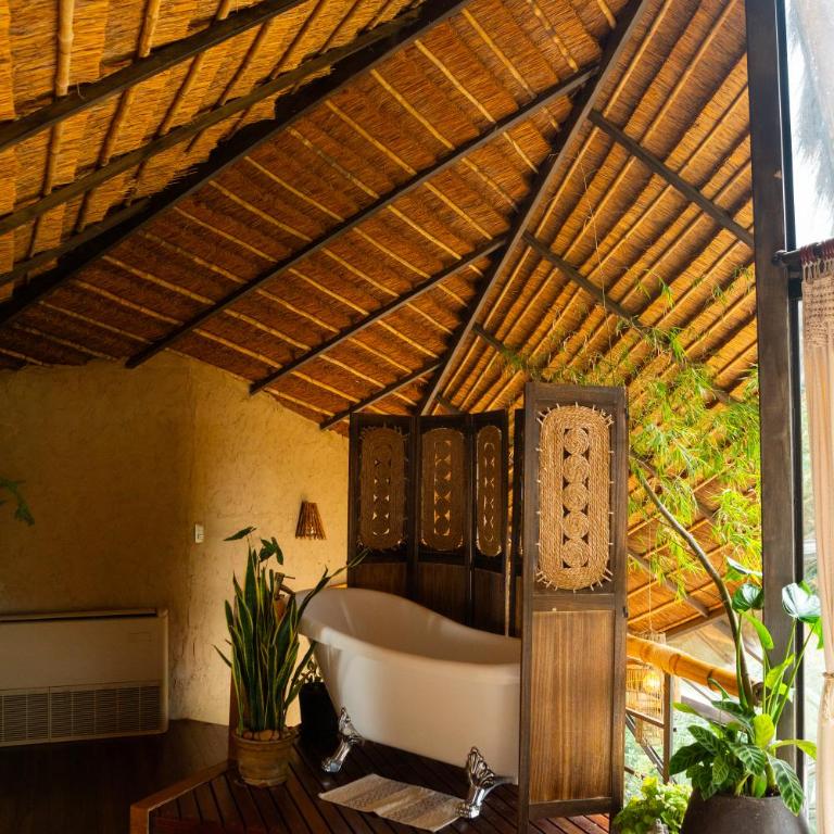 Satori Zen Club - Deluxe Bungalow with Garden View - 6