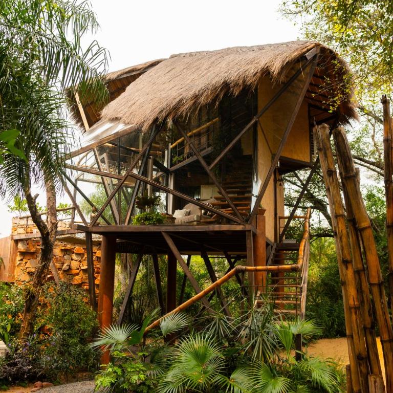 Satori Zen Club - Deluxe Bungalow with Garden View - 1