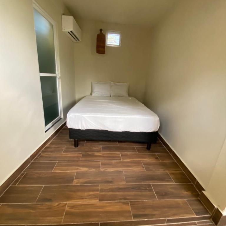 MK Hotel Beach - Two-Bedroom Standard Apartment - 6