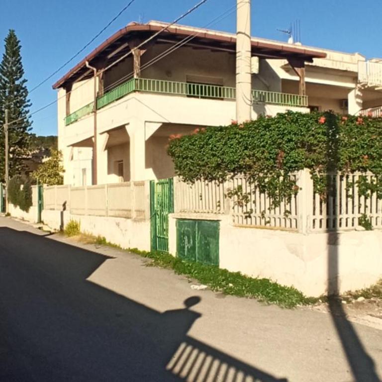 Appartamento Ludovica Relax - Three-Bedroom Apartment - 6
