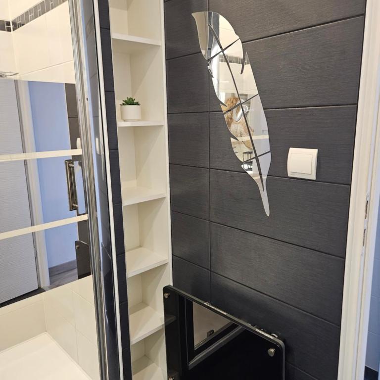 Idéal long séjour, Souvenirs de Provence,T2 classé, vue sur les montagnes, toutes commodités! - Appartement 1 Chambre - 28