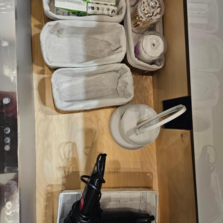 Idéal long séjour, Souvenirs de Provence,T2 classé, vue sur les montagnes, toutes commodités! - Appartement 1 Chambre - 30