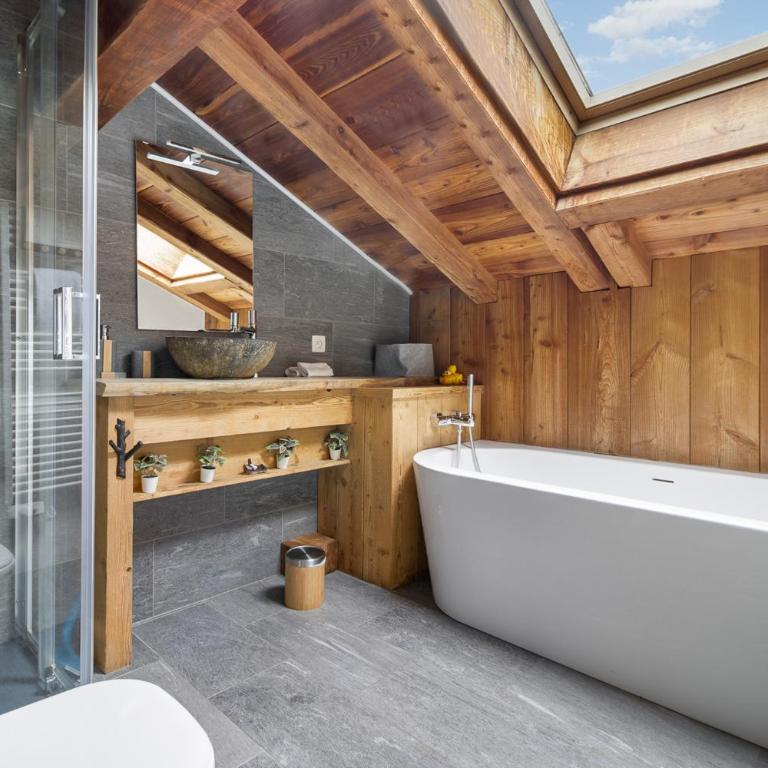 Chalet Taconnaz - Warm & Cosy 3BR Chalet with Fireplace in Nature - By Cozee Rentals - Chalet 3 Chambres - 62