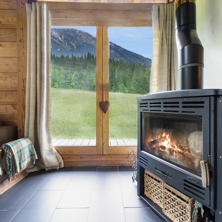 Chalet Taconnaz - Warm & Cosy 3BR Chalet with Fireplace in Nature - By Cozee Rentals - Chalet 3 Chambres - 67