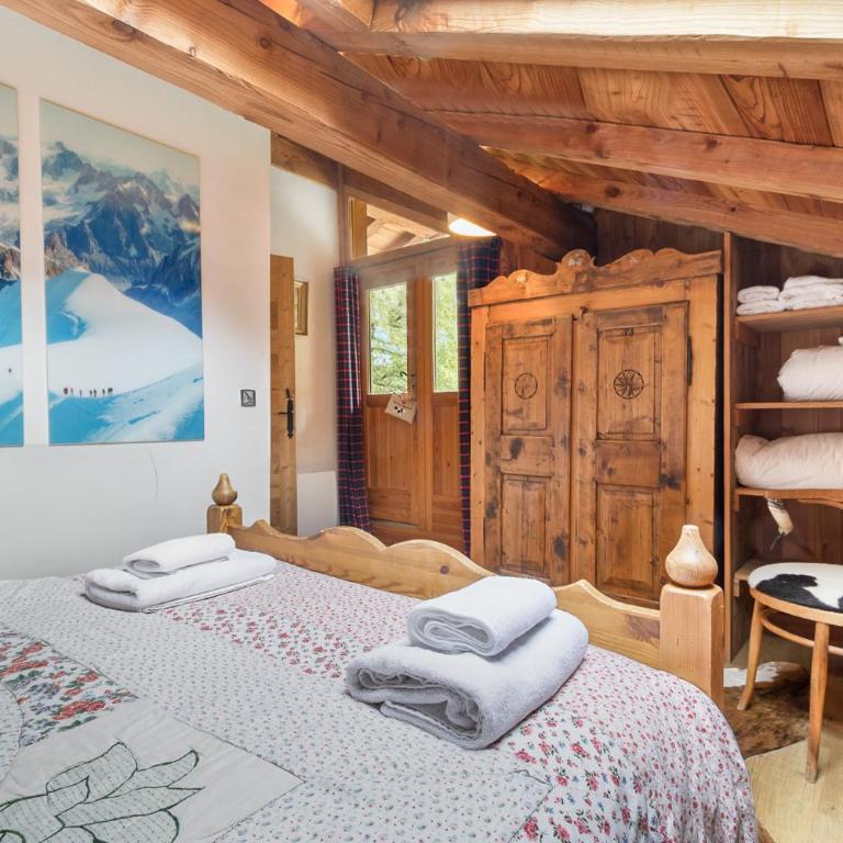 Chalet Taconnaz - Warm & Cosy 3BR Chalet with Fireplace in Nature - By Cozee Rentals - Chalet 3 Chambres - 75