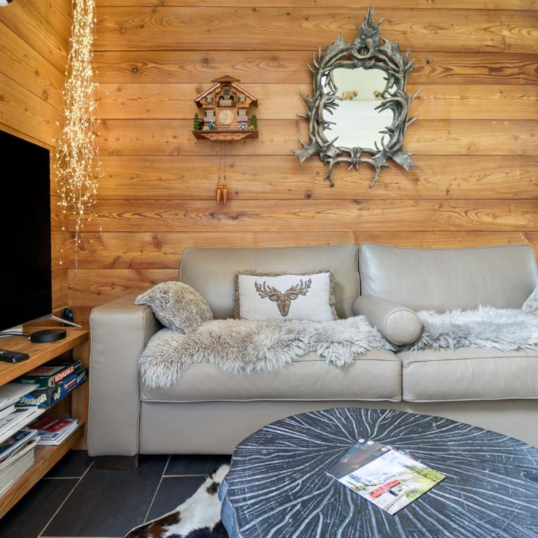 Chalet Taconnaz - Warm & Cosy 3BR Chalet with Fireplace in Nature - By Cozee Rentals - Chalet 3 Chambres - 81