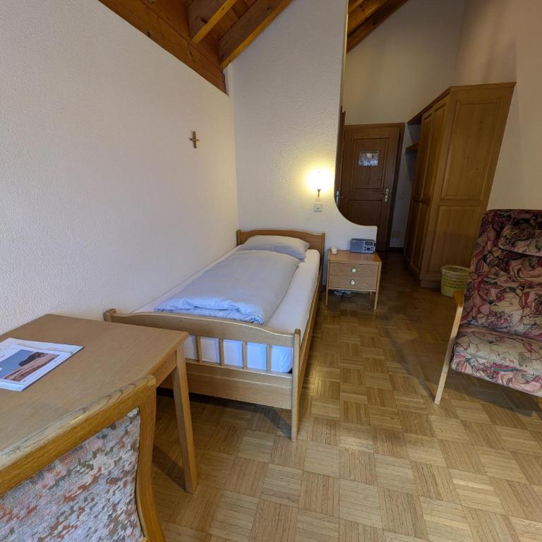 Hotel St. Josefshaus Engelberg - Standard Einzelzimmer - 3