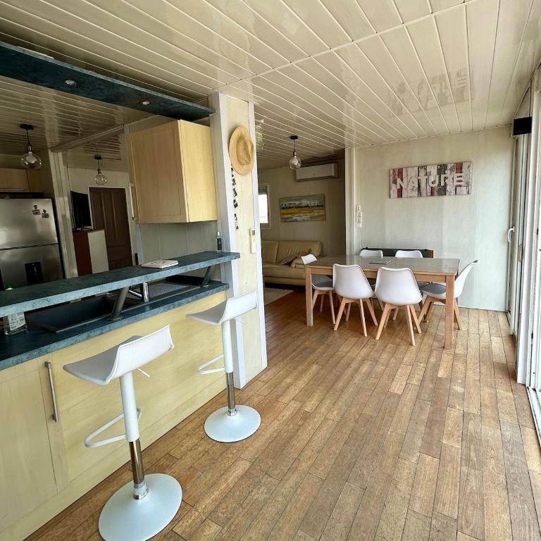 Grand Chalet pour 6 à 8, wifi et ménage - Chalet Superior - 2