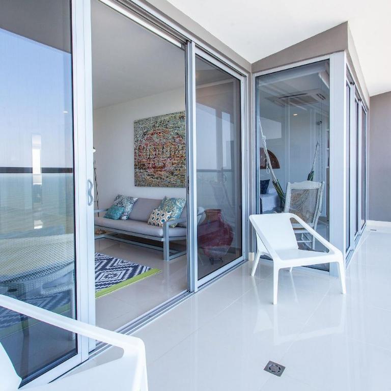 Spectacular 2 Bedroom Apt -14th Floor Morros City - Apartment - 21