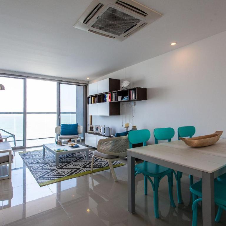 Spectacular 2 Bedroom Apt -14th Floor Morros City - Apartment - 33