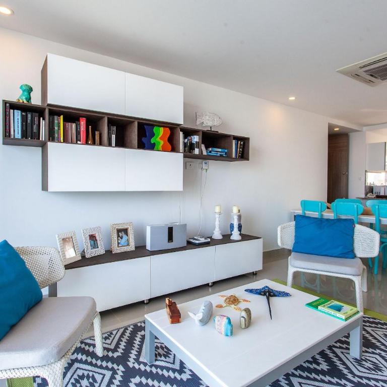 Spectacular 2 Bedroom Apt -14th Floor Morros City - Apartment - 40