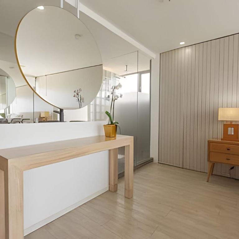 Luxurious 2-bedroom apartment on the 15th floor - Apartment - 18