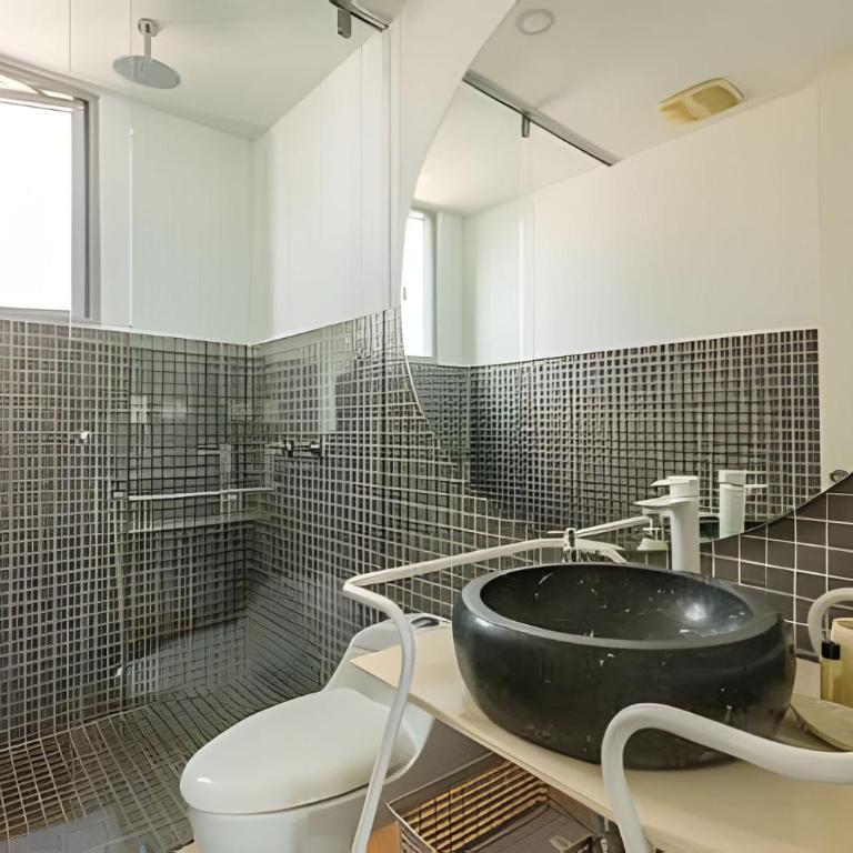 Luxurious 2-bedroom apartment on the 15th floor - Apartment - 45