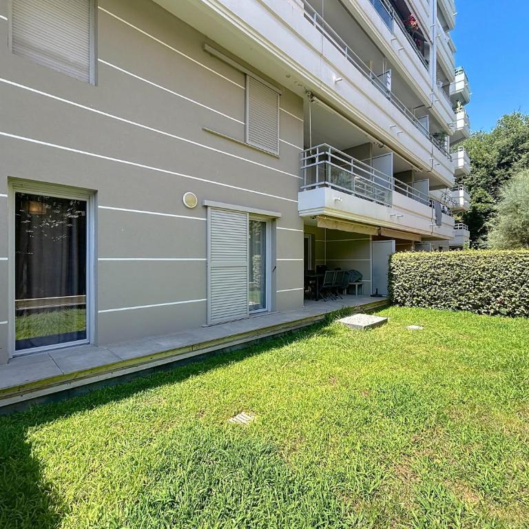 Appartement Danaé Antibes - Appartement 2 Chambres - Vue sur Jardin - 18