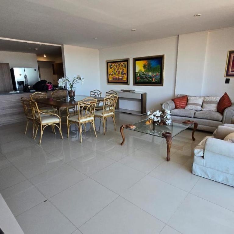 Confort y cercanía, tu estadía ideal en Asunción - Apartamento de 2 dormitorios - 1