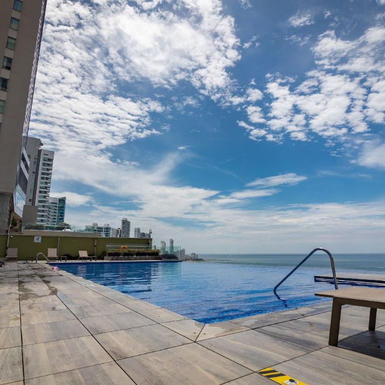 H2 building -Luxurious 2 BR / 16th Fl - Bocagrande - Apartment - 43