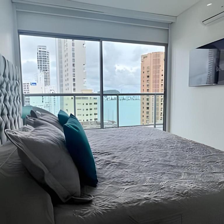Beautiful 1 bedroom apt with ocean view-16th floor - Apartment - 2