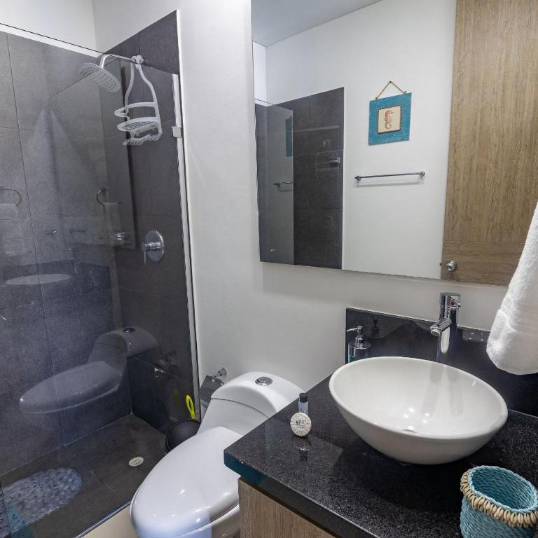 Beautiful 1 bedroom apt with ocean view-16th floor - Apartment - 11