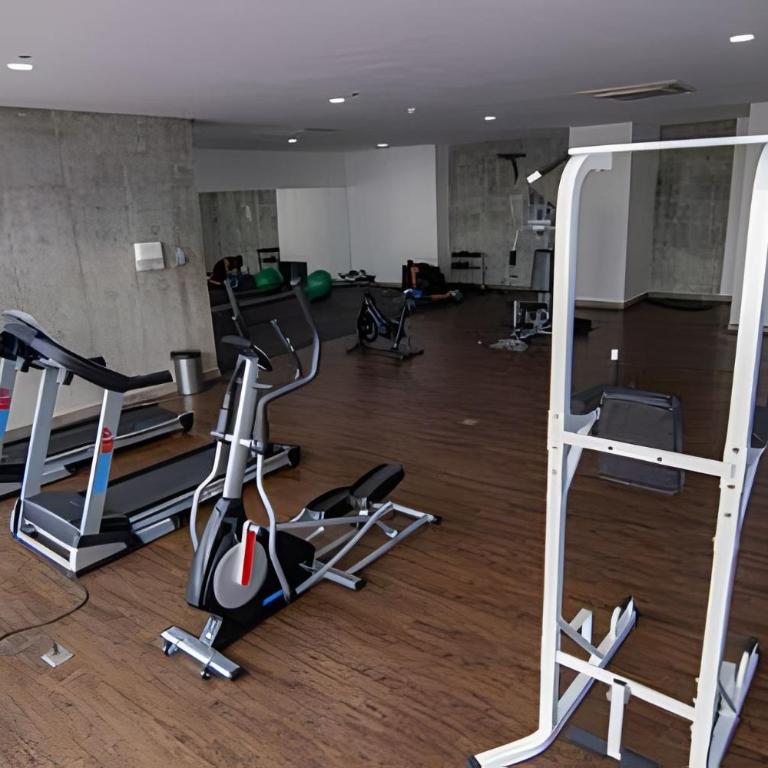 Beautiful 1 bedroom apt with ocean view-16th floor - Apartment - 33