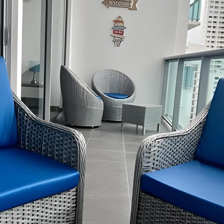 Beautiful 1 bedroom apt with ocean view-16th floor - Apartment - 35