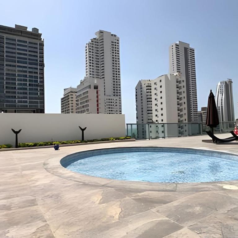 Beautiful 1 bedroom apt with ocean view-16th floor - Apartment - 60