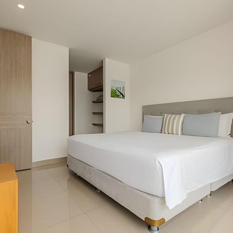 16th Floor Infinitum 1 Bedroom Apt - Apartment - 5