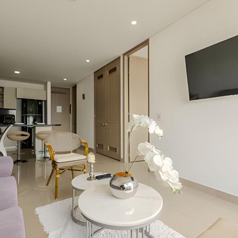 16th Floor Infinitum 1 Bedroom Apt - Apartment - 12